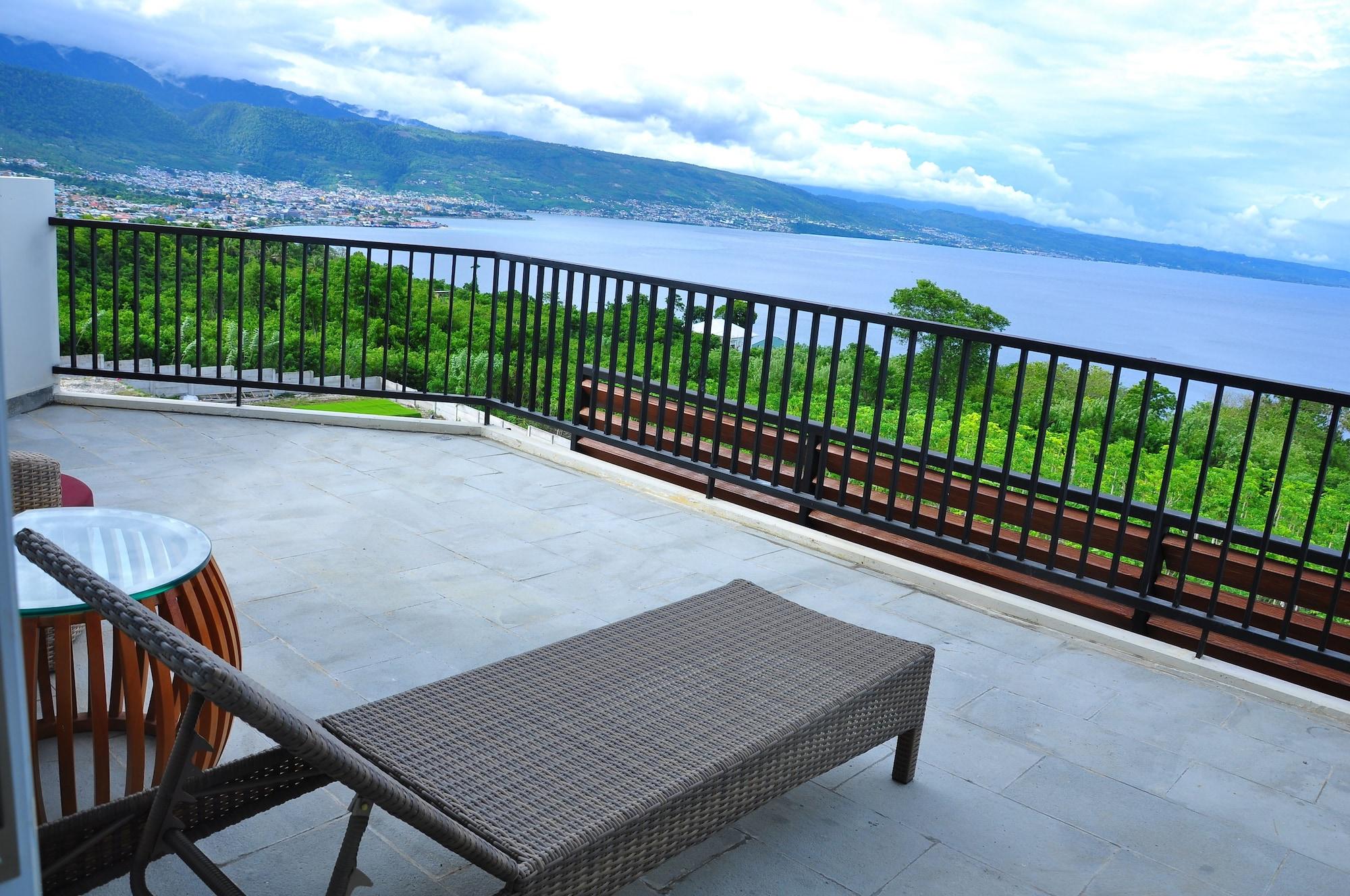 Swiss-Belinn Лувук Экстерьер фото