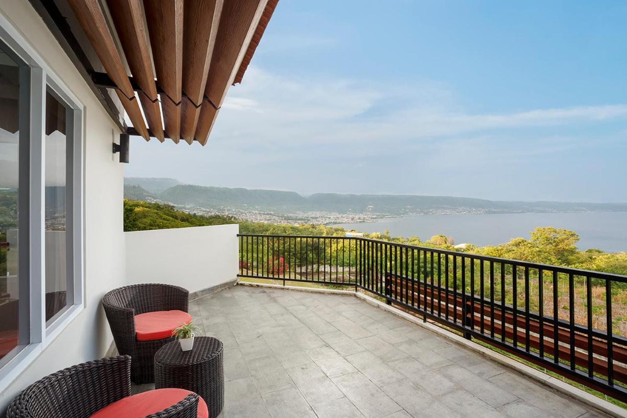 Swiss-Belinn Лувук Экстерьер фото