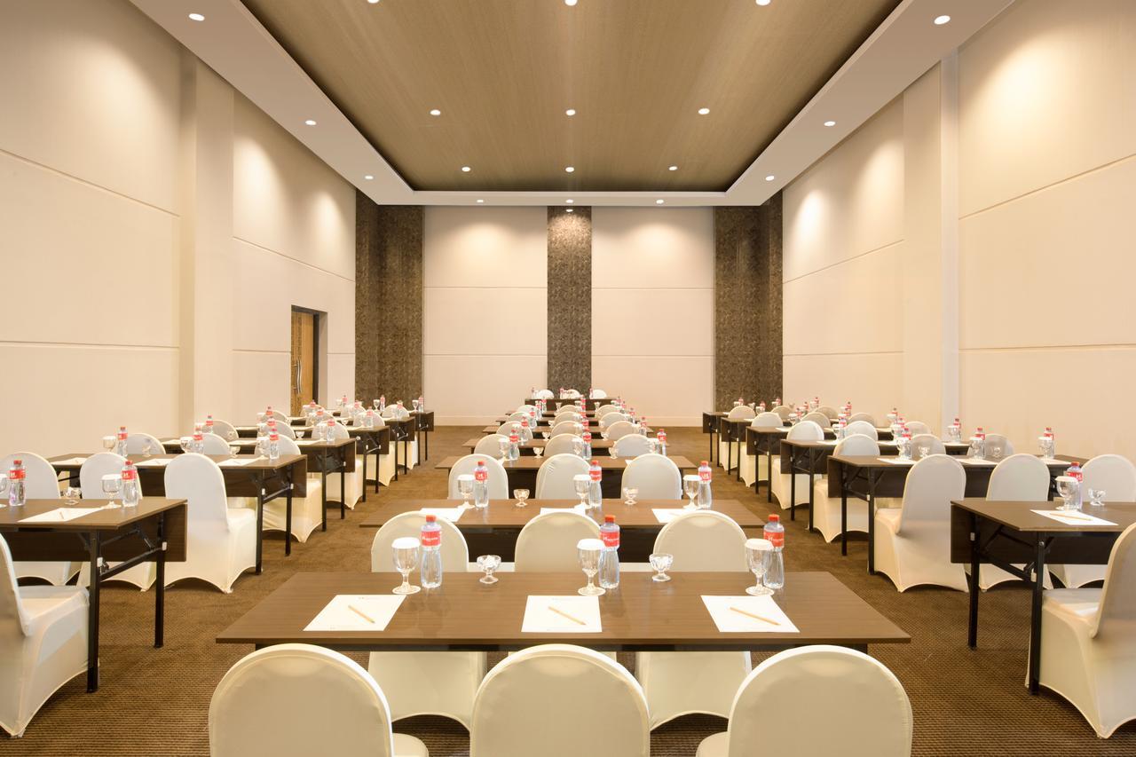 Swiss-Belinn Лувук Экстерьер фото